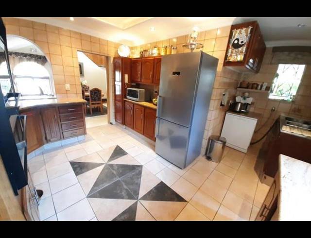 3 BEDROOM HOUSE FOR SALE IN MULBARTON